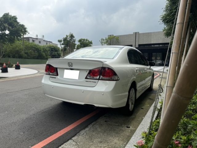 HONDA本田 CIVIC  第2張相片