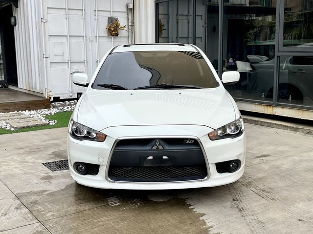 MITSUBISHI三菱 LANCER FORTIS  第2張相片