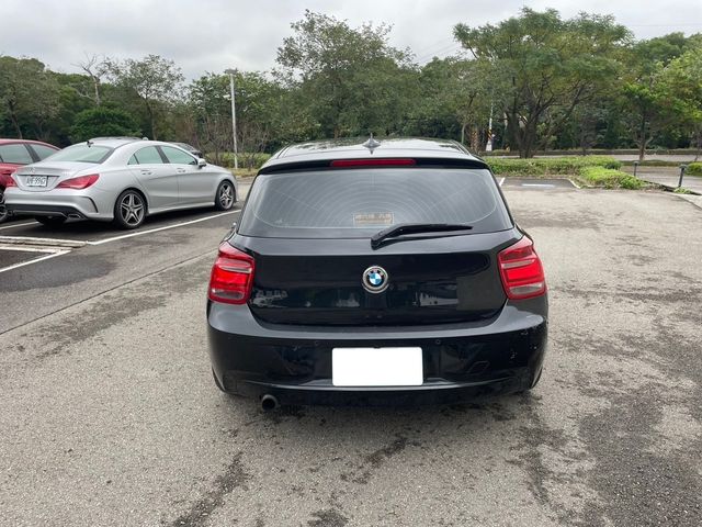 BMW寶馬 116I  第6張相片