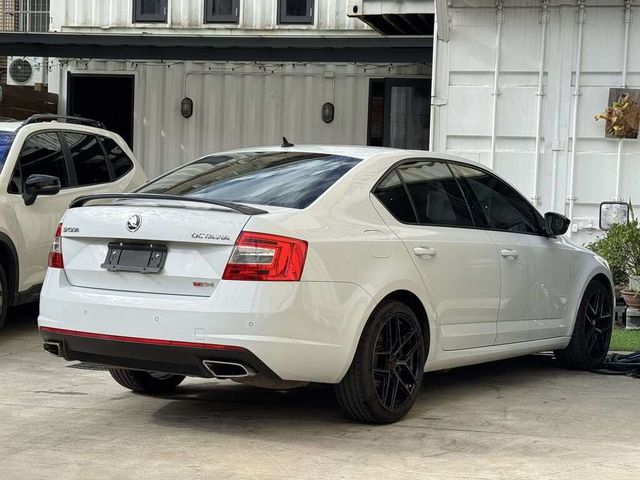 SKODA司科達 OCTAVIA  第7張相片
