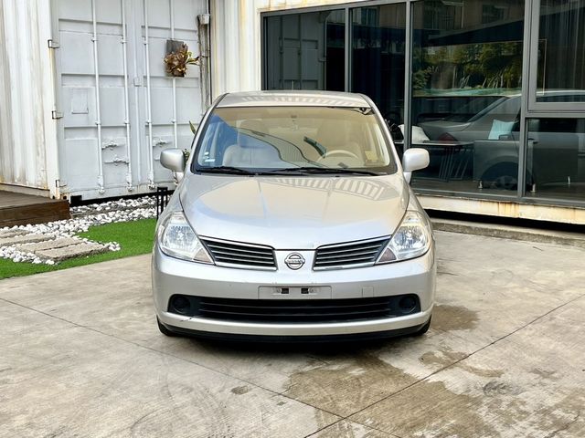 NISSAN日產 TIIDA  第2張相片
