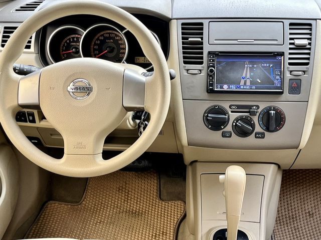 NISSAN日產 TIIDA  第5張相片