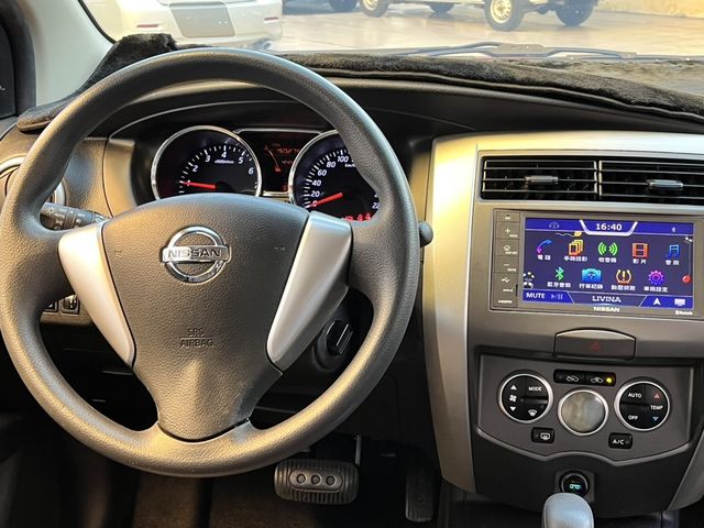 NISSAN日產 LIVINA  第5張相片