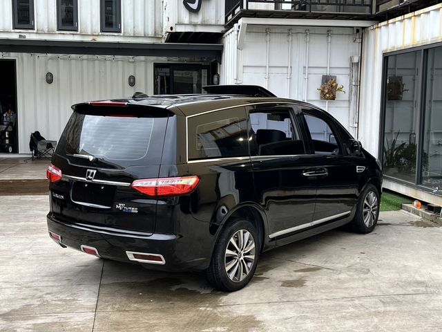 LUXGEN納智捷 M7 TURBO  第11張相片