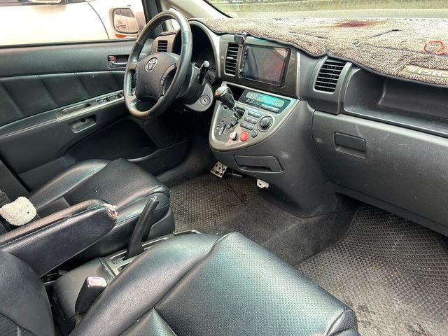 TOYOTA豐田 WISH  第5張相片