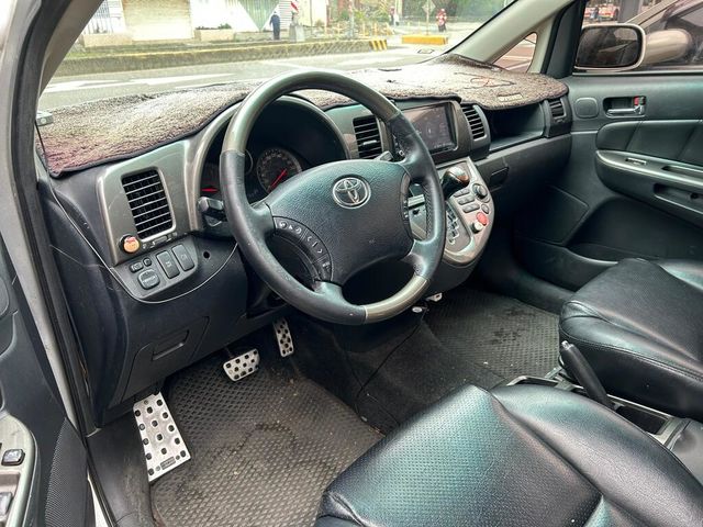 TOYOTA豐田 WISH  第6張相片