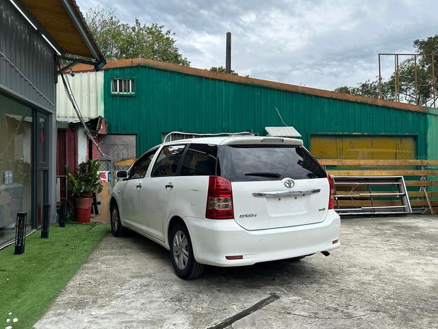 TOYOTA豐田 WISH  第10張相片