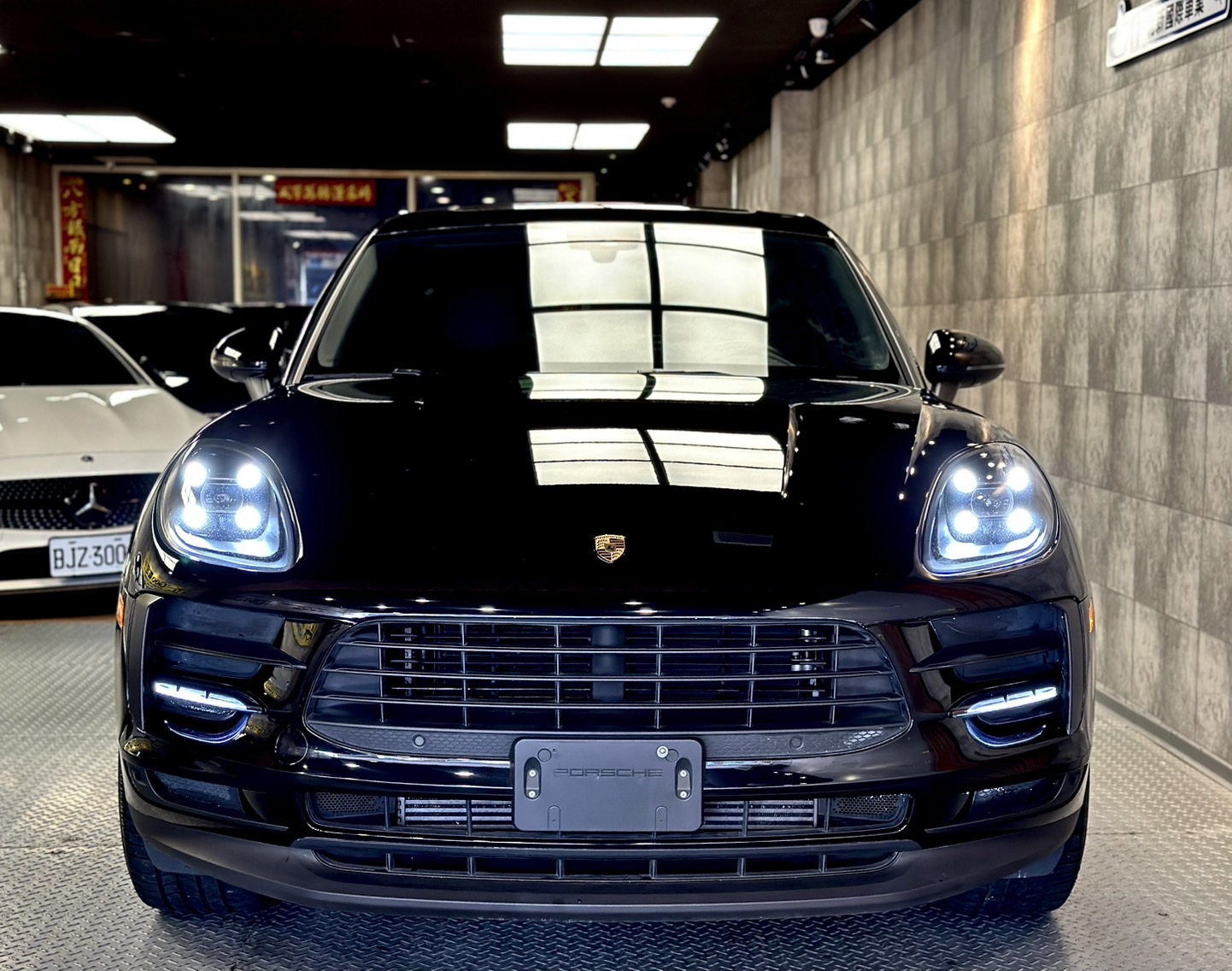 2019出廠 PORSCHE MACAN   2.0渦輪增壓/265匹馬力/原版件/里程八萬多公里  第11張相片