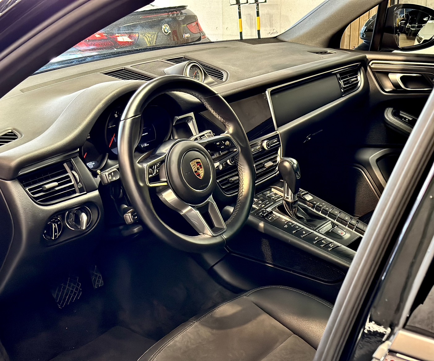 2019出廠 PORSCHE MACAN   2.0渦輪增壓/265匹馬力/原版件/里程八萬多公里  第12張相片