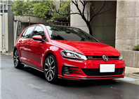 2018年VW GOLF GTI MK7.5 大P 福斯性能鋼砲，賽道機器 全程原廠保養 僅跑八萬多 原廠無改裝 內外美 氣氛佳  第1張縮圖