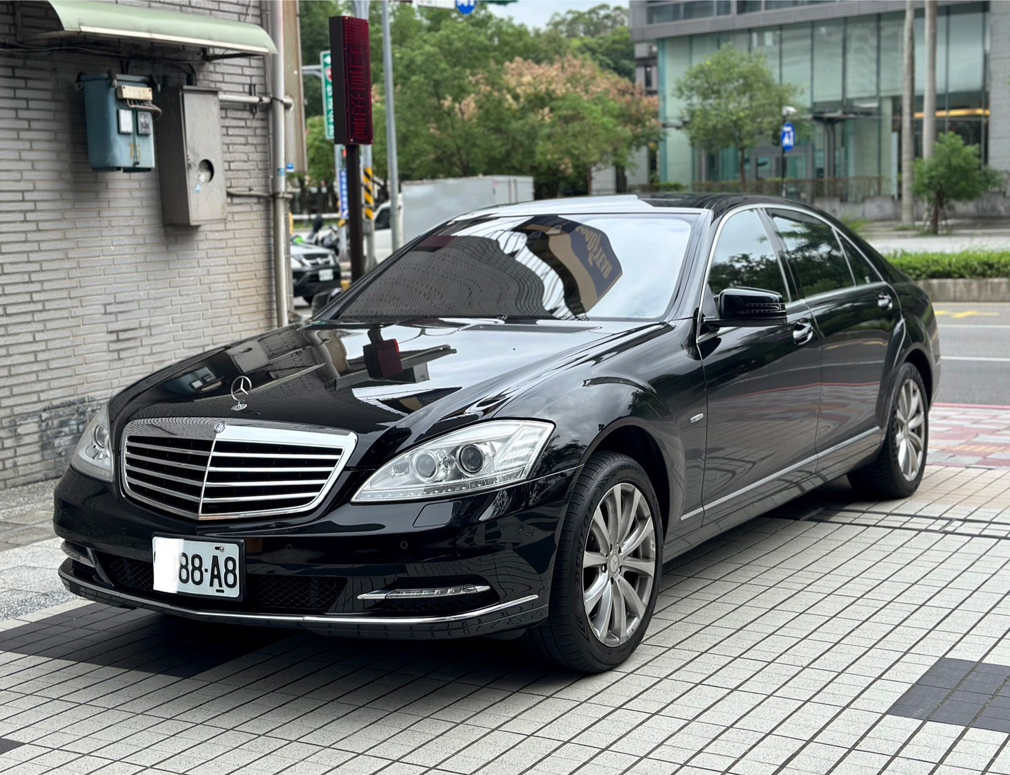 2011 M-Benz S-Class S500 L BlueEFFICIENCY 總代理  第1張相片
