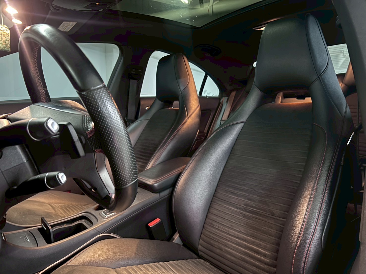 2013 Benz CLA250 AMG  第3張相片