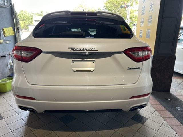 MASERATI瑪莎拉蒂 LEVANTE S  第4張相片