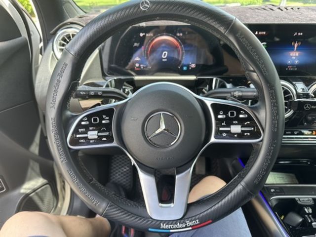 M-BENZ賓士 GLA180  第11張相片