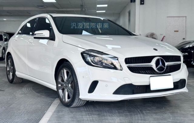 M-BENZ賓士 A180  第3張相片