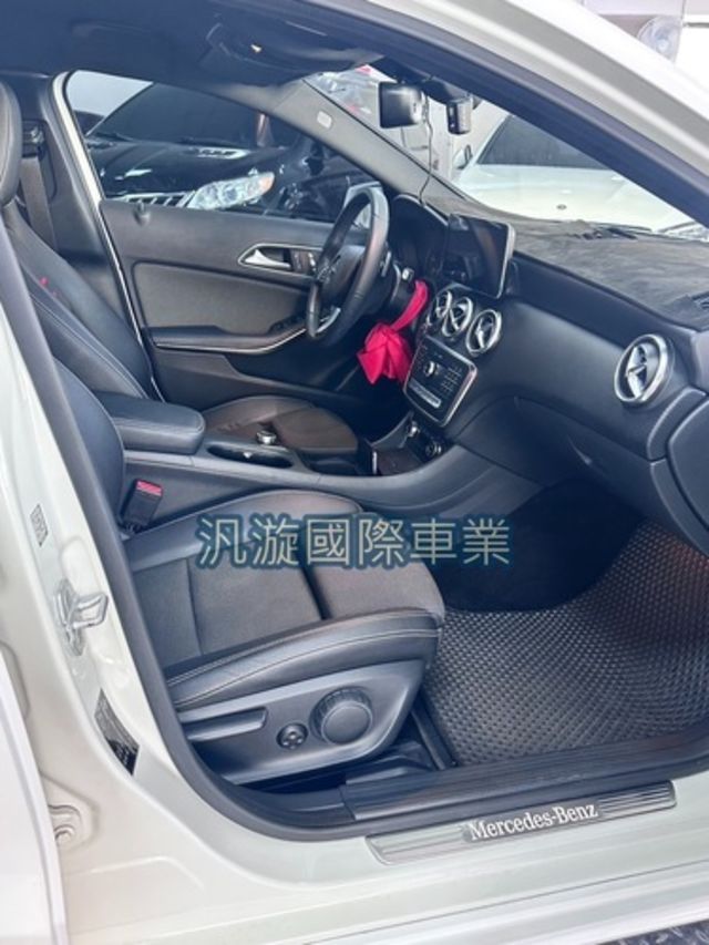 M-BENZ賓士 A180  第10張相片