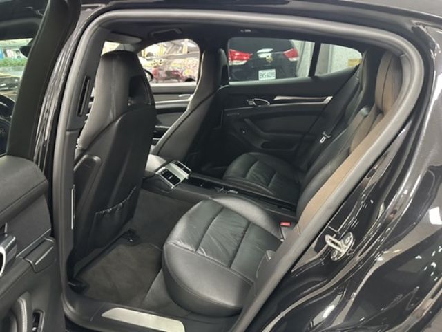 PORSCHE保時捷 PANAMERA  第6張相片