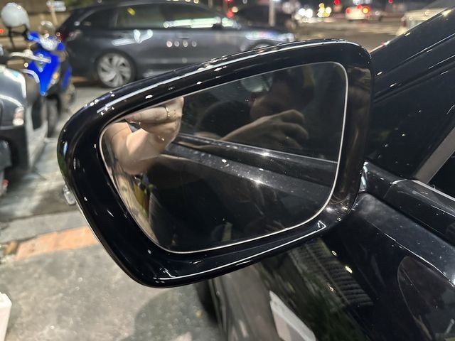 BMW寶馬 840I GRAN COUPE  第9張相片
