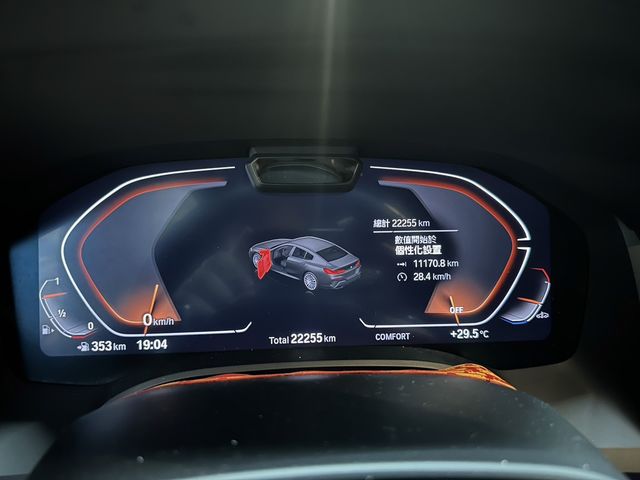 BMW寶馬 840I GRAN COUPE  第12張相片
