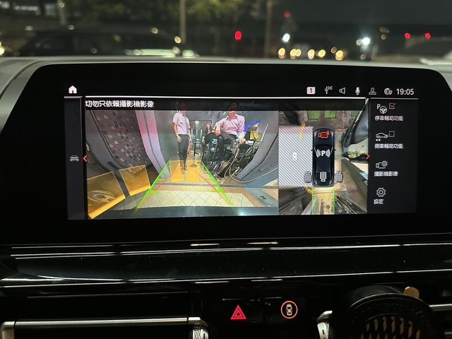 BMW寶馬 840I GRAN COUPE  第19張相片