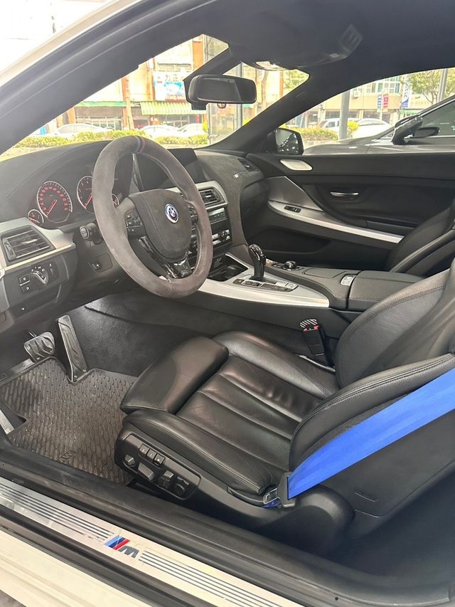 BMW寶馬 650I COUPE  第6張相片