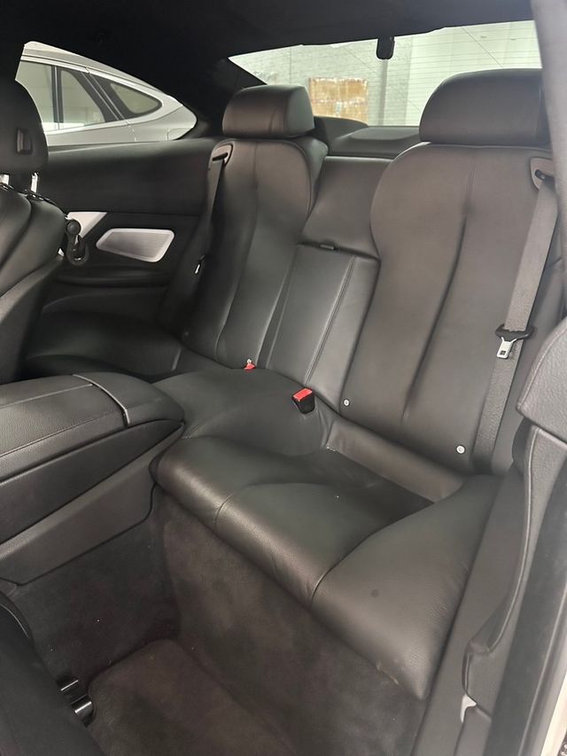BMW寶馬 650I COUPE  第7張相片