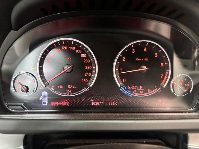 BMW寶馬 650I COUPE  第15張相片