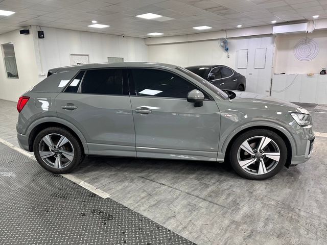 AUDI奧迪 Q2 35 TFSI  第2張相片