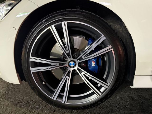 BMW寶馬 330I  第3張相片