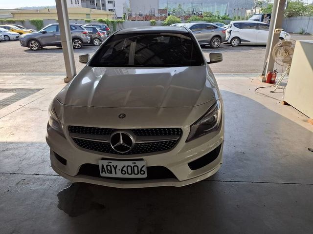 M-BENZ賓士 CLA250  第2張相片