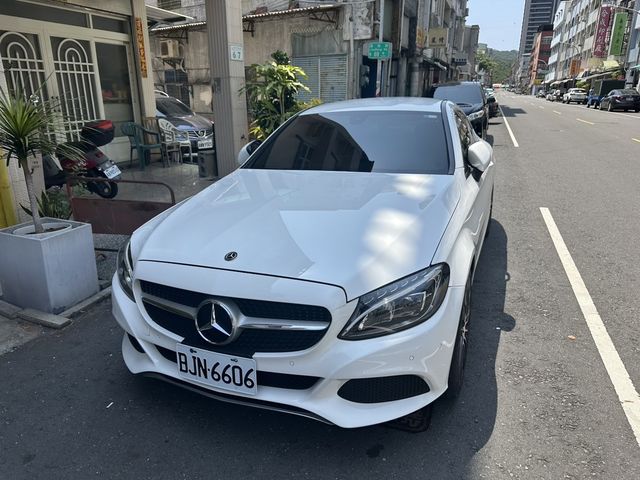 M-BENZ賓士 C180  第5張相片