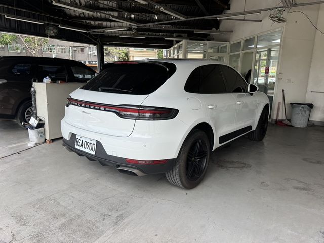 BMW寶馬 118I  第5張相片