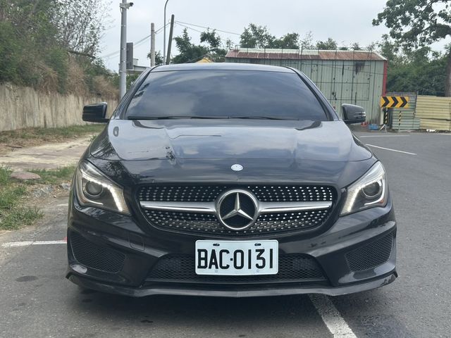 M-BENZ賓士 CLA250  第2張相片