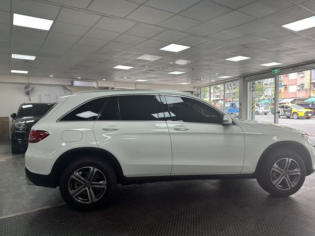 M-BENZ賓士 GLC300  第4張相片
