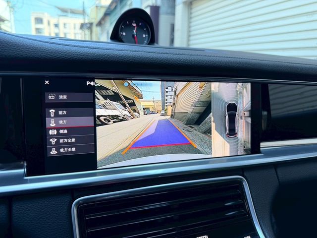 PORSCHE保時捷 PANAMERA  第7張相片