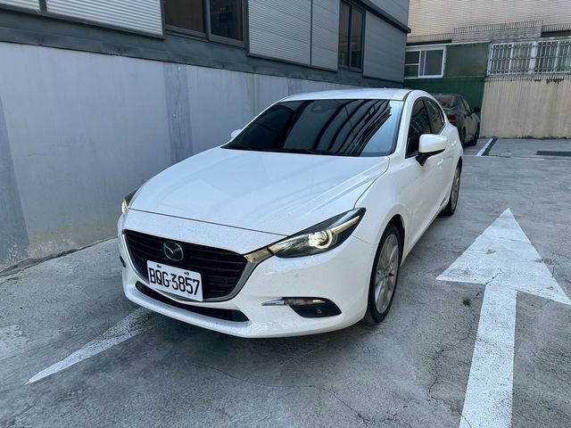 MAZDA馬自達 MAZDA 3  第1張相片
