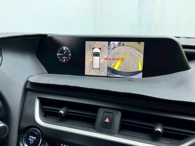 LEXUS凌志 UX250H  第6張相片