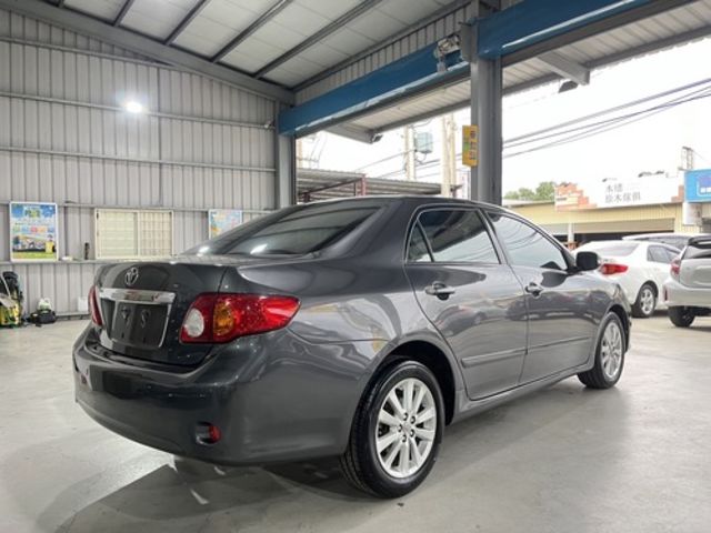 TOYOTA豐田 ALTIS  第4張相片