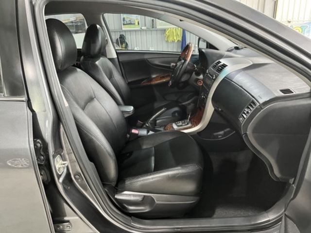 TOYOTA豐田 ALTIS  第9張相片