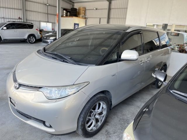 TOYOTA豐田 PREVIA  第5張相片
