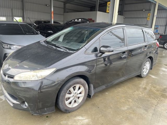 TOYOTA豐田 WISH  第4張相片