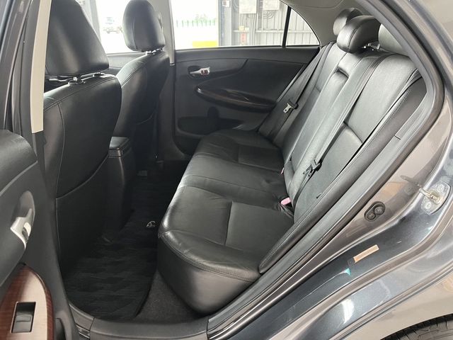 TOYOTA豐田 ALTIS  第8張相片
