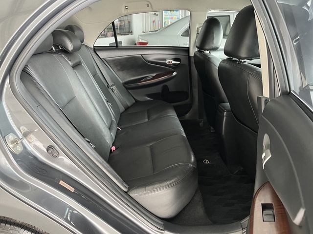 TOYOTA豐田 ALTIS  第10張相片