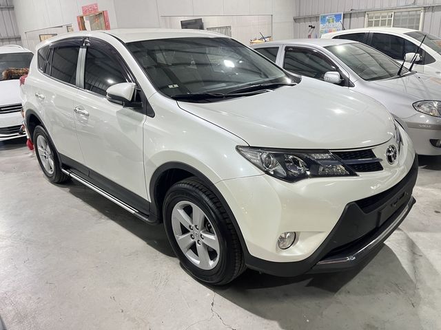 TOYOTA豐田 RAV4  第1張相片