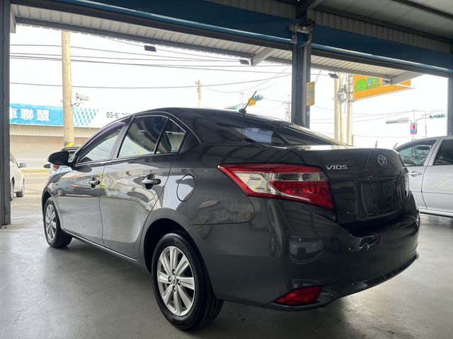 TOYOTA豐田 VIOS  第2張相片