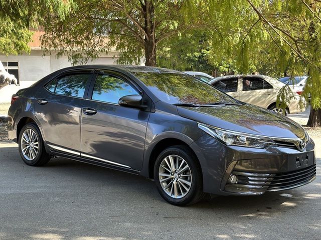 TOYOTA豐田 ALTIS  第4張相片