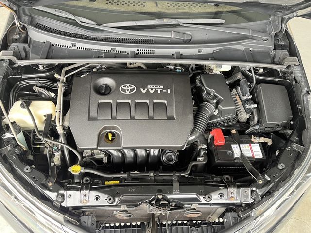 TOYOTA豐田 ALTIS  第6張相片