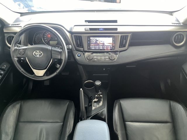 TOYOTA豐田 RAV4  第9張相片
