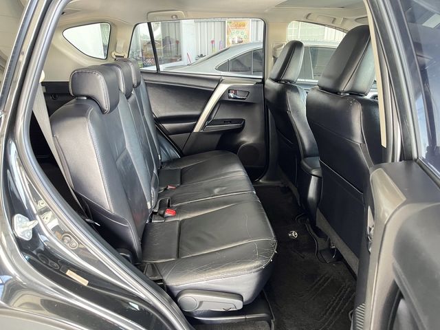 TOYOTA豐田 RAV4  第19張相片