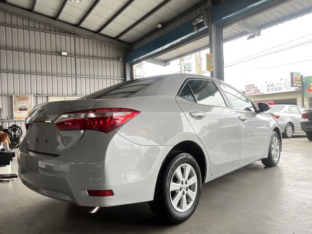 TOYOTA豐田 ALTIS  第4張相片